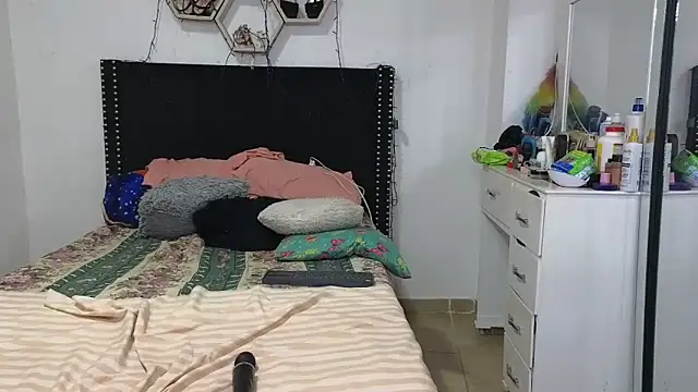 charlotte_077 webcam