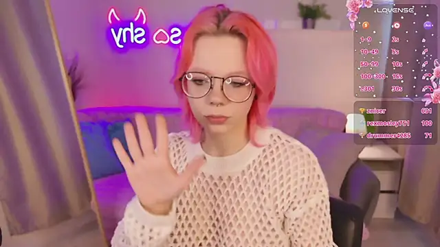 Waifu_Ketrin webcam