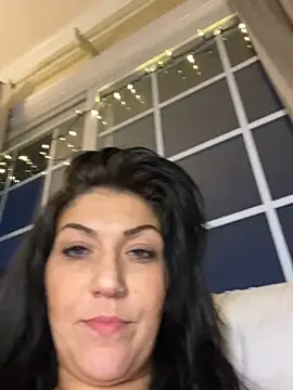 LittleMissEeve webcam