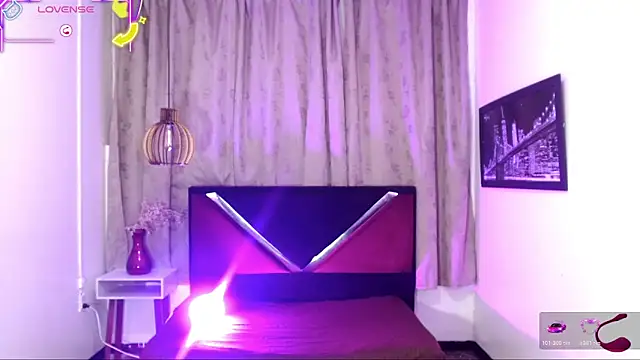 luisa__torres webcam