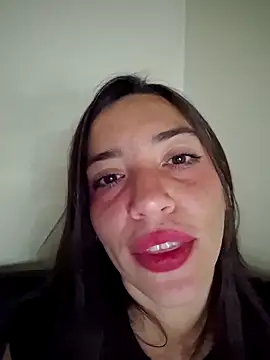loveuu-bae webcam