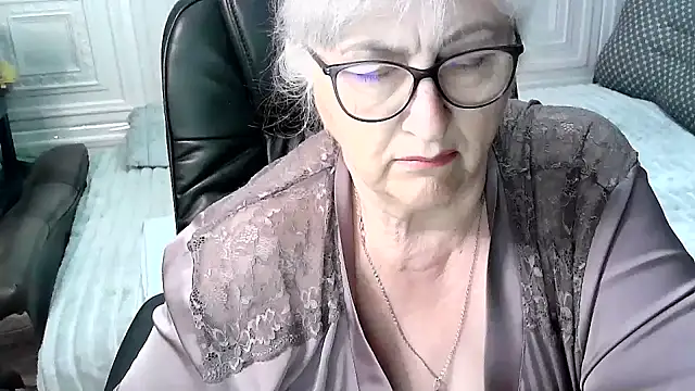 LolkaAlyss webcam