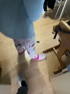 Teeny-Slut18 webcam