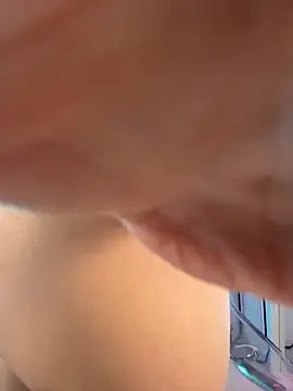 ScarletFlameee webcam