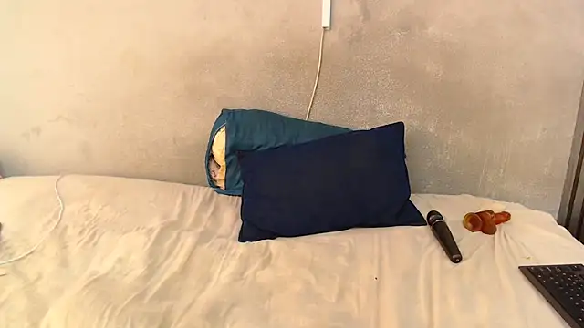 kinkynaghty webcam