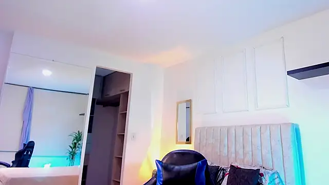 allison_mc webcam