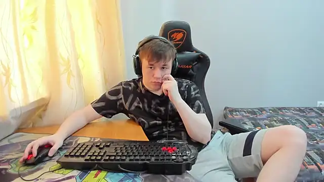 iliaskrislove webcam