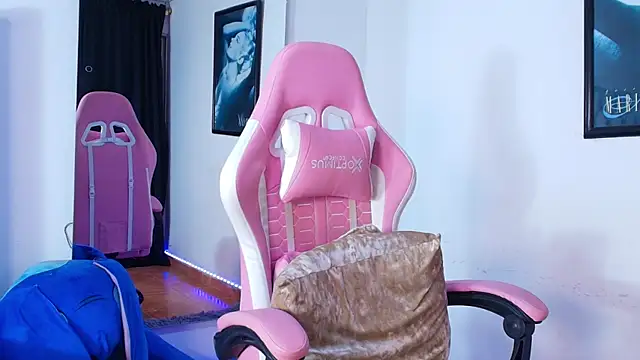 GraceWallace_ webcam