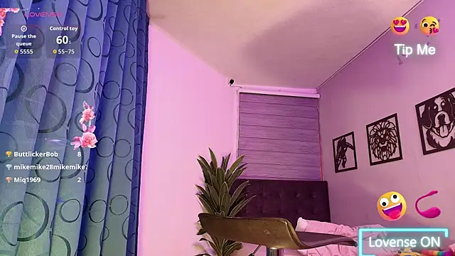 Nikki_Vesper webcam