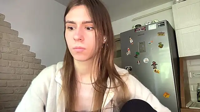 ZaraGuyette webcam