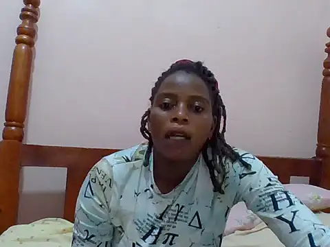 sweetbabra1 webcam