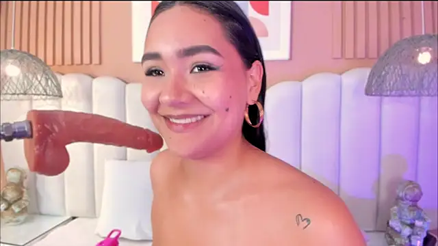 noa_moon webcam