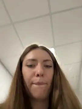 MariiD webcam