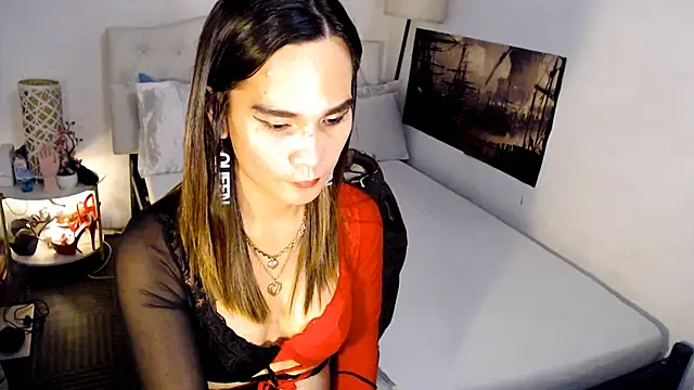 NinaDOM4CUM webcam
