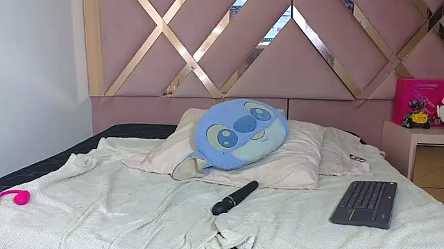 Sophia_moo_ webcam