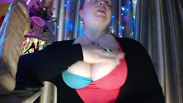 amorelara webcam