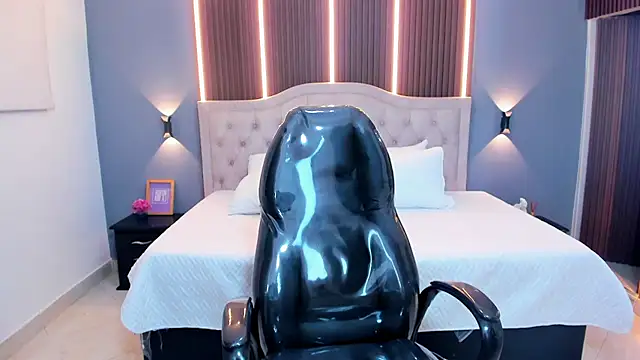 Tommy18__ webcam
