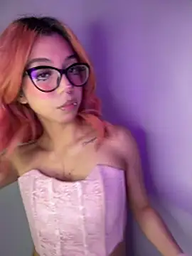 Valen-Foxx1 webcam