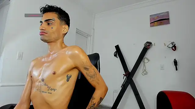 Gay_Red_Room webcam