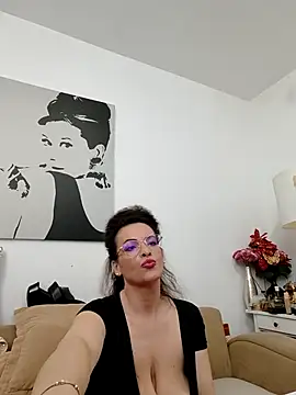 RebeccaNoble webcam