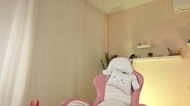 BetsyGonzale webcam