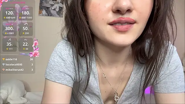 JanellHousen webcam