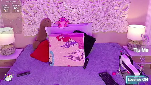MalaikaBrown live sex cam
