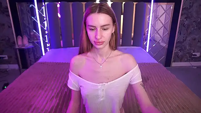 snow_whiteeex - Snow_WhiteeeX's free webcam - UK Sex Cams