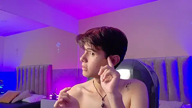 Derek_Sinn webcam