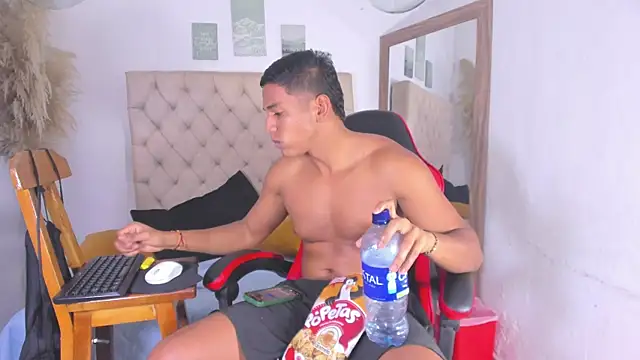 noah_sthone webcam