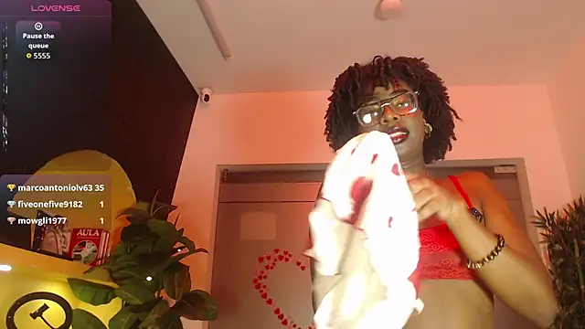MelodyBlazze webcam