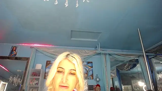 ADRIANNA_FOX webcam
