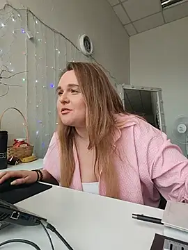 Juicy_PeachLux webcam