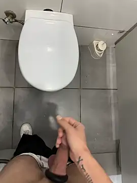 Turkishleo webcam