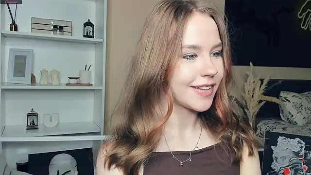 MaliaBourraine webcam