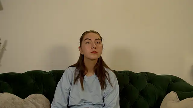 AlisaAlarie webcam