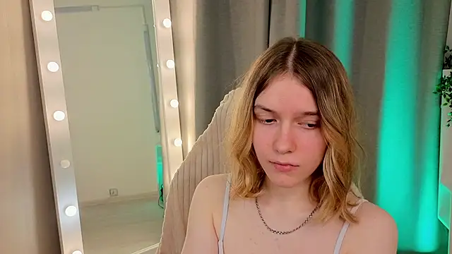 MilanaRayy webcam