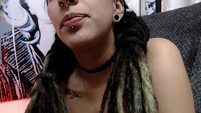 ORIANNA_BODMOD webcam