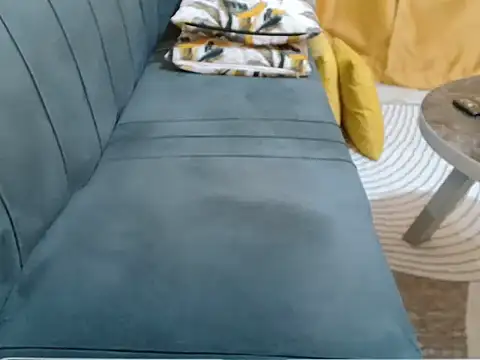 leslysexygirl webcam