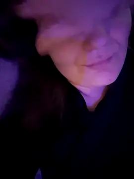 Sweettinydiamond webcam