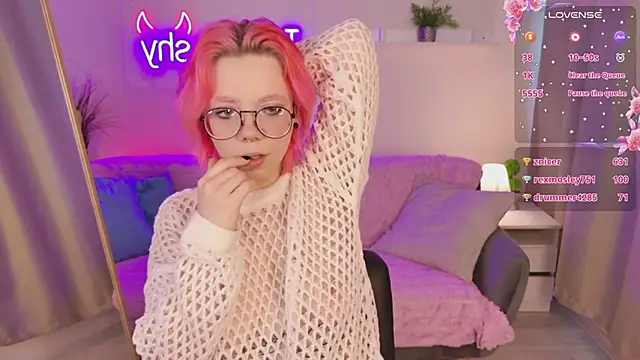 Waifu_Ketrin webcam
