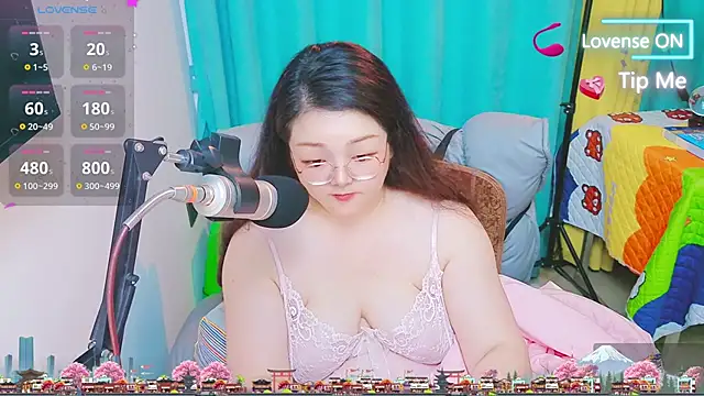 AngelwithEcup webcam