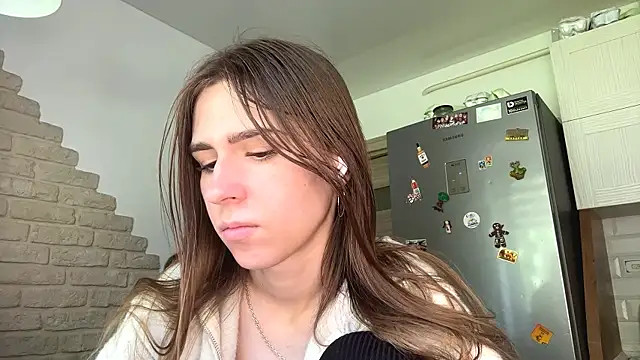 ZaraGuyette webcam
