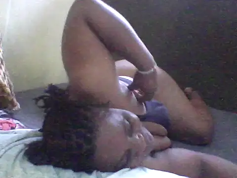 bouncy-ass webcam