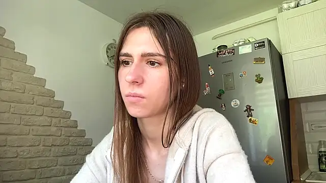 ZaraGuyette webcam
