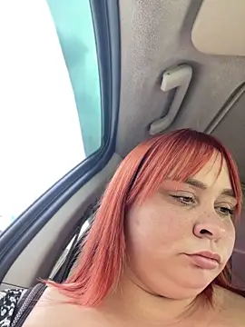 LadyDreams11 webcam