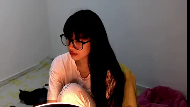 meganmiauu webcam