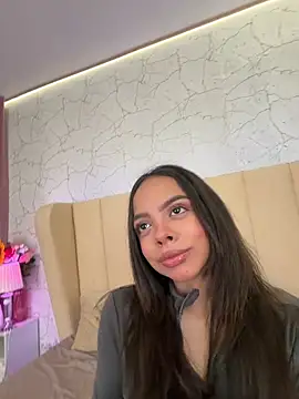 bambiroses - BambiRoses's free webcam - UK Sex Cams