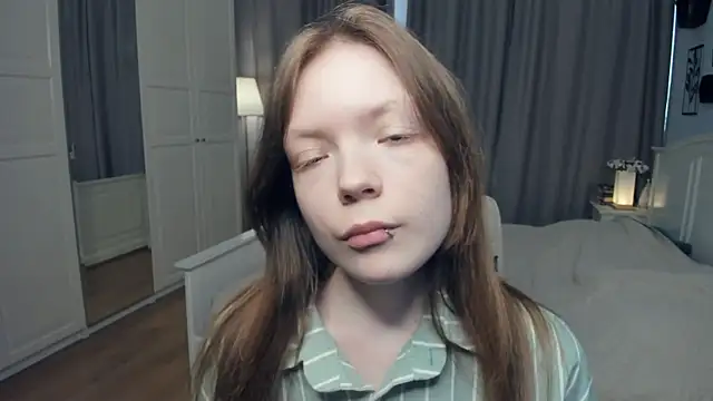 LavenderMitten webcam