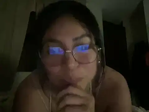 annie_monny webcam